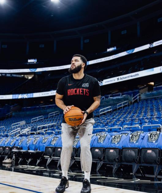 开云体育平台官网费德勒连续十场比赛得分超过重要助攻，公牛不断突破！