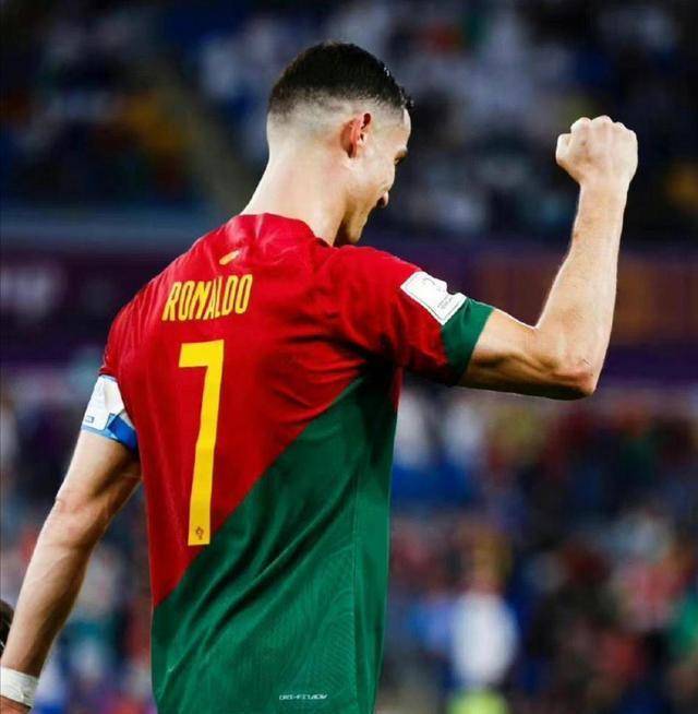 开云官方网站登录包含C罗焦点对战，大坂直美与70激战C9分钟，晋级下一阶段胜负难料！的词条